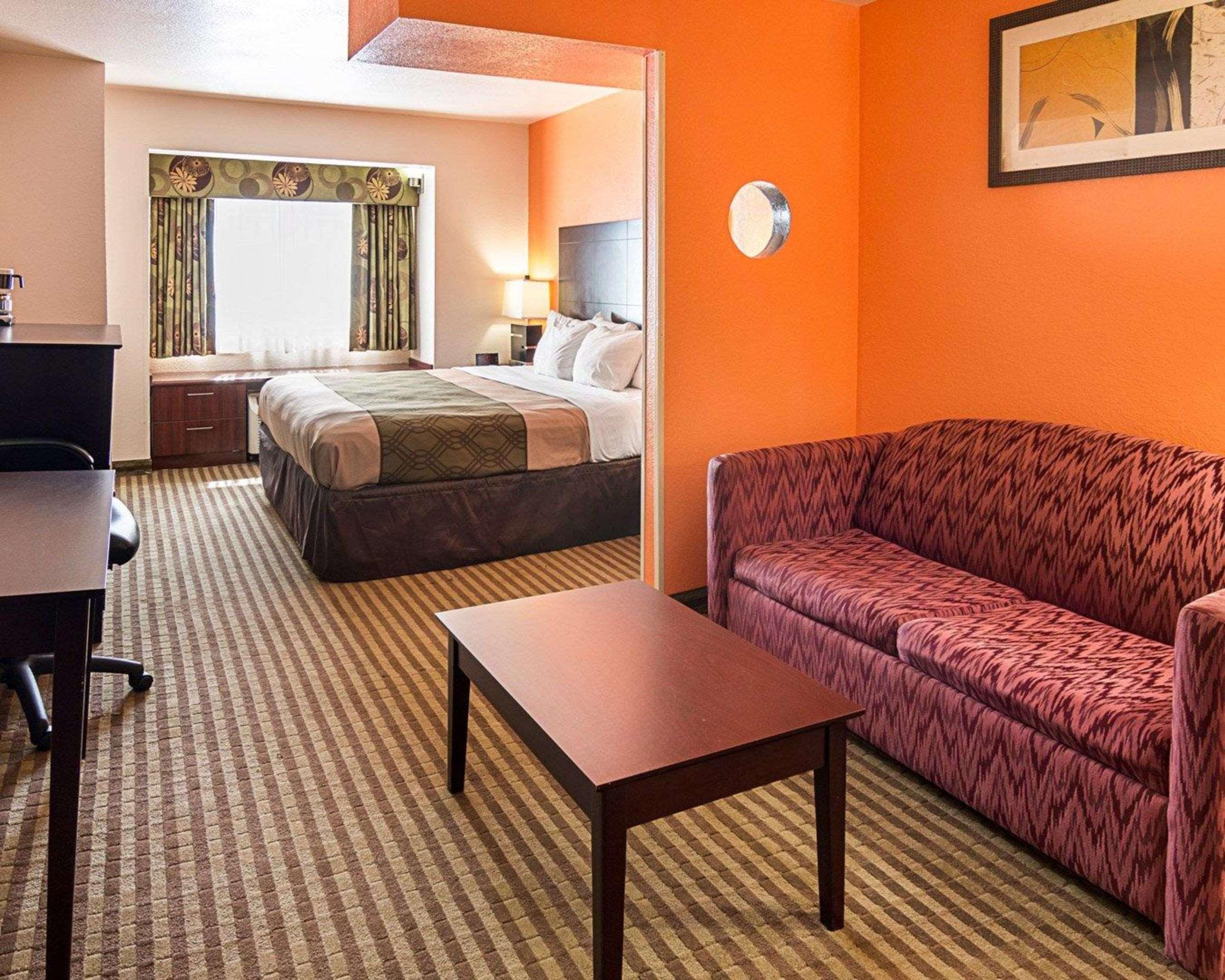 Econo Lodge Inn & Suites Natchitoches Dış mekan fotoğraf