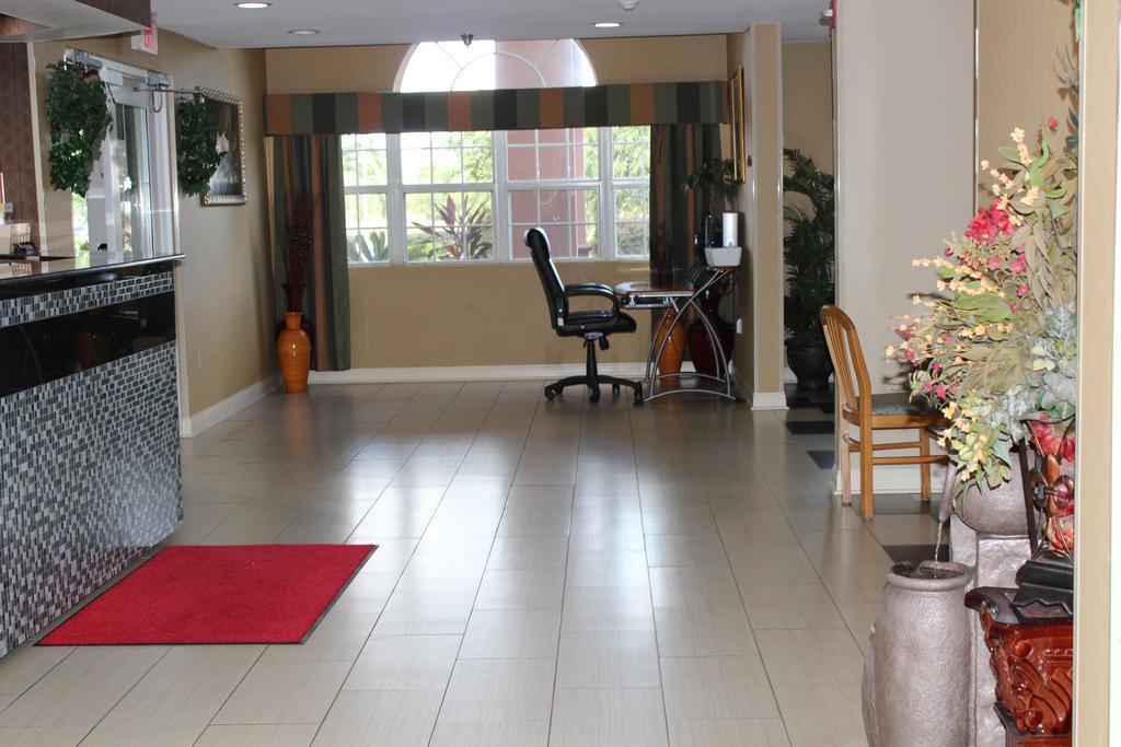 Econo Lodge Inn & Suites Natchitoches Dış mekan fotoğraf