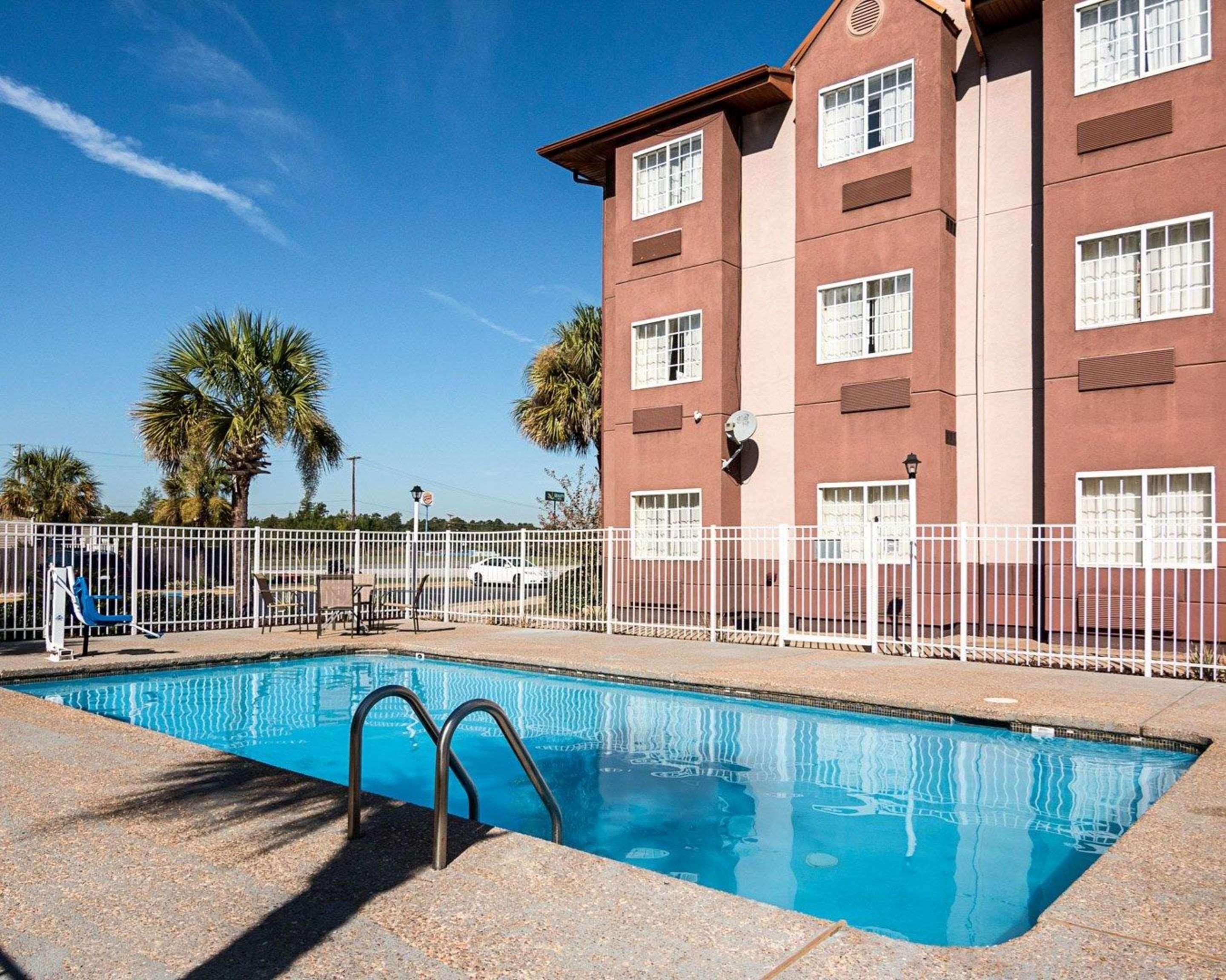 Econo Lodge Inn & Suites Natchitoches Dış mekan fotoğraf